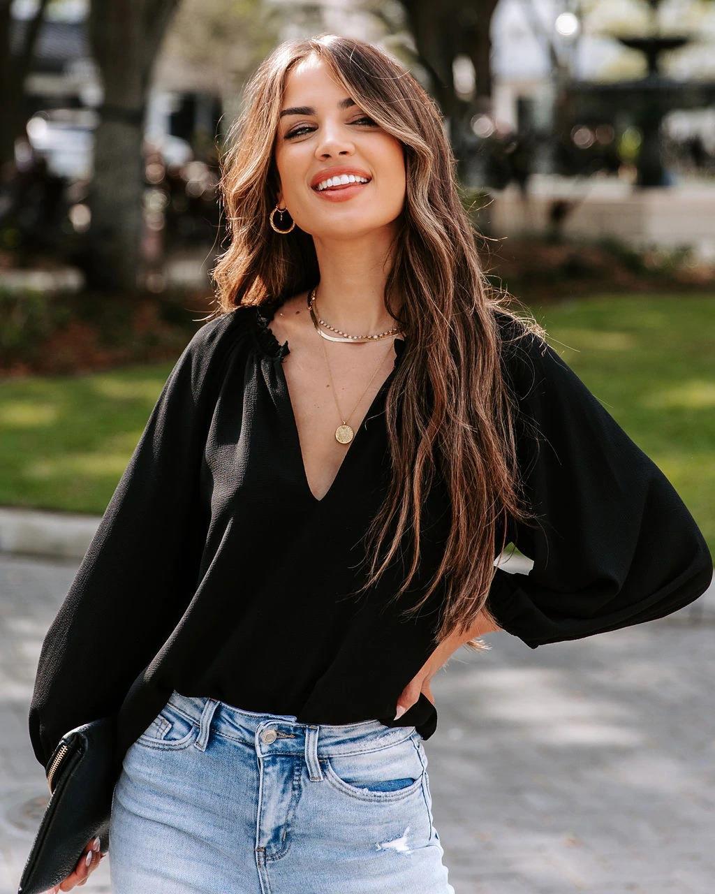 Cool and casual V-neck loose top 17 01