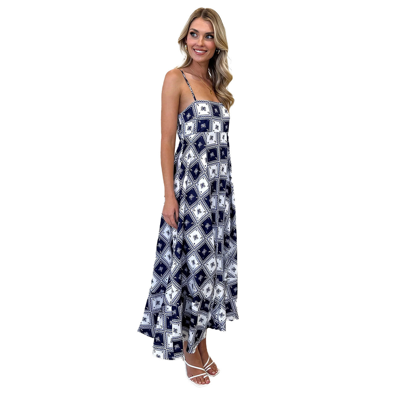 Small fresh floral suspender dress slim fit 12 01