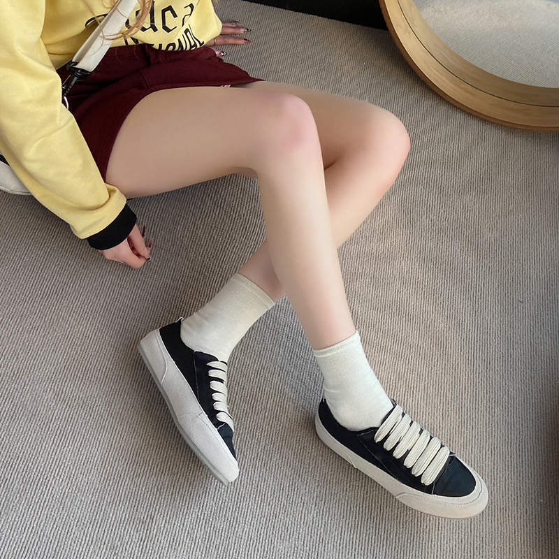 2026 Summer Women's Satin Ballet Flats – Minimalist White, Lightweight & Breathable 01